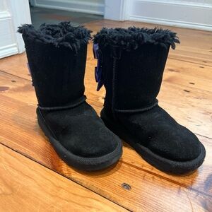 Ugg Boots with bow backs